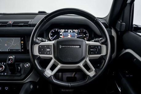 Land Rover Defender 3.0 Defender Hard Top D MHEV Auto 4WD 5dr 33