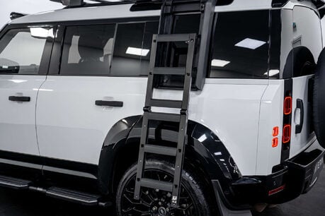 Land Rover Defender 3.0 Defender Hard Top D MHEV Auto 4WD 5dr 21