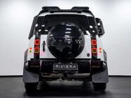 Land Rover Defender 3.0 Defender Hard Top D MHEV Auto 4WD 5dr 9