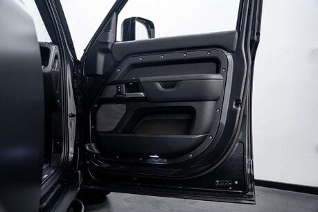Land Rover Defender 5.0 P525 V8 Carpathian Edition SUV 5dr Petrol Auto 4WD Euro 6 (s/s) (525 ps 27