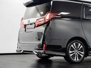 Toyota Alphard 2.5 MPV 2.5 SUV Automatic Petrol Hybrid 18