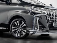 Toyota Alphard 2.5 MPV 2.5 SUV Automatic Petrol Hybrid 4