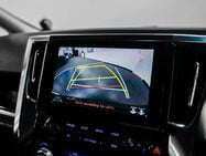 Toyota Alphard 2.5 MPV 2.5 SUV Automatic Petrol Hybrid 43