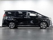 Toyota Alphard 2.5 MPV 2.5 SUV Automatic Petrol Hybrid 15