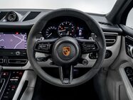 Porsche Macan 2.0T T SUV 5dr Petrol PDK 4WD Euro 6 (s/s) (265 ps) 31