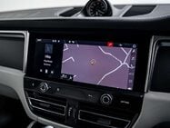 Porsche Macan 2.0T T SUV 5dr Petrol PDK 4WD Euro 6 (s/s) (265 ps) 34