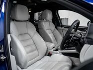 Porsche Macan 2.0T T SUV 5dr Petrol PDK 4WD Euro 6 (s/s) (265 ps) 3