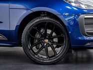 Porsche Macan 2.0T T SUV 5dr Petrol PDK 4WD Euro 6 (s/s) (265 ps) 4