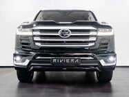 Toyota Land Cruiser ZX300 4x4 3500 Automatc Petrol 9