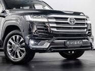 Toyota Land Cruiser ZX300 4x4 3500 Automatc Petrol 5