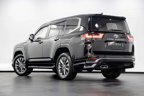 Toyota Land Cruiser ZX300 3.5 Automatic Petrol 7