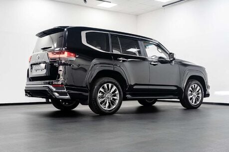 Toyota Land Cruiser ZX300 4x4 3500 Automatc Petrol 18