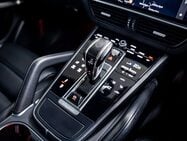 Porsche Cayenne 4.0T V8 GPF Turbo SUV 5dr Petrol TiptronicS 4WD Euro 6 (s/s) (550 ps) 35