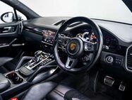 Porsche Cayenne 4.0T V8 GPF Turbo SUV 5dr Petrol TiptronicS 4WD Euro 6 (s/s) (550 ps) 2