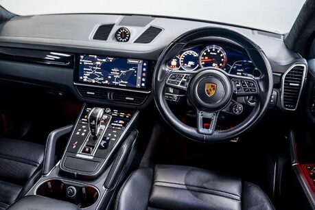 Porsche Cayenne 4.0T V8 GPF Turbo SUV 5dr Petrol TiptronicS 4WD Euro 6 (s/s) (550 ps) 30