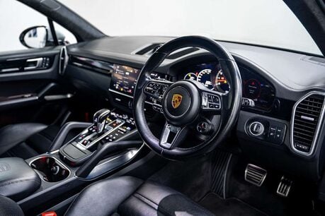 Porsche Cayenne 4.0T V8 GPF Turbo SUV 5dr Petrol TiptronicS 4WD Euro 6 (s/s) (550 ps) 2