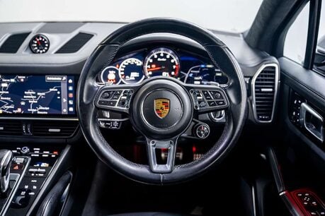 Porsche Cayenne 4.0T V8 GPF Turbo SUV 5dr Petrol TiptronicS 4WD Euro 6 (s/s) (550 ps) 33