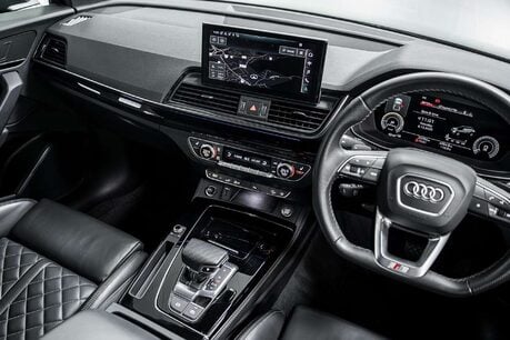 Audi Q5 2.0 TFSIe 50 Edition 1 SUV 5dr Petrol Plug-in Hybrid S Tronic quattro Euro 32