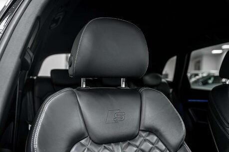 Audi Q5 2.0 TFSIe 50 Edition 1 SUV 5dr Petrol Plug-in Hybrid S Tronic quattro Euro 27