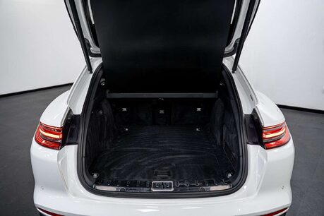 Porsche Panamera 2.9 V6 E-Hybrid 14kWh 4 Sport Turismo 5dr Petrol Plug-in Hybrid PDK 4WD Eur 5