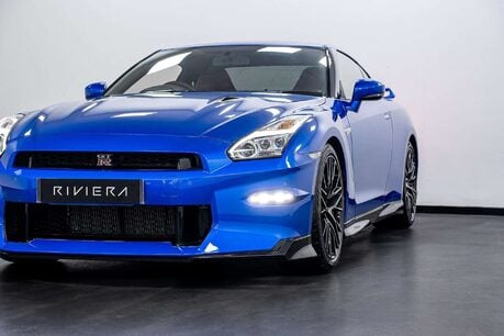 Nissan GT-R Premium Edition 3.8 2dr Coupe Semi Auto Petrol 8