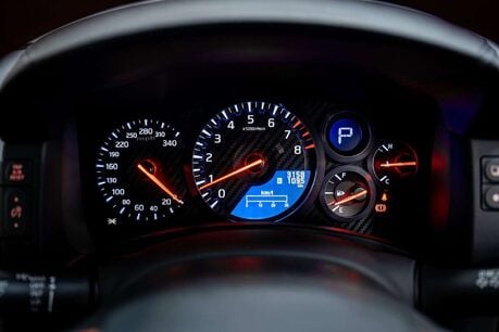 Nissan GT-R Premium Edition 3.8 2dr Coupe Semi Auto Petrol 38