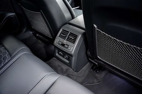 Audi RS4 2.9 TFSI V6 Vorsprung Estate 5dr Petrol Tiptronic quattro Euro 6 (s/s) (450 23