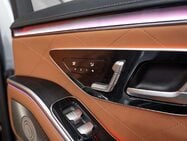 Mercedes-Benz S Class 2.9 S400L d AMG Line (Premium Plus) Saloon 4dr Diesel G-Tronic+ 4MATIC Euro 49