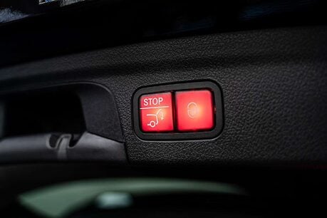 Mercedes-Benz GLE GLE450dh MHEV AMG Line (Premium Plus) SUV 3.0 Automatic Diesel Hybrid 18