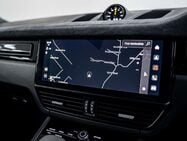 Porsche Cayenne 4.0T V8 Turbo GT Coupe 5dr Petrol TiptronicS 4WD Euro 6 (s/s) (640 ps) 37