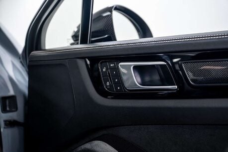 Porsche Cayenne 4.0T V8 Turbo GT Coupe 5dr Petrol TiptronicS 4WD Euro 6 (s/s) (640 ps) 25