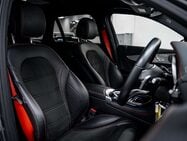 Mercedes-Benz GLC 3.0 GLC43 V6 AMG SUV 5dr Petrol G-Tronic+ 4MATIC Euro 6 3