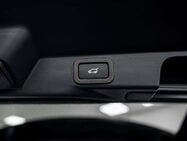 Land Rover Range Rover Sport 5.0 Range Rover Sport SVR S/C Auto 4WD 5dr 19