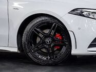 Mercedes-Benz A Class 1.3 A200 AMG Line Edition (Executive) Hatchback 5dr Petrol 7G-DCT Euro 6 (s 4