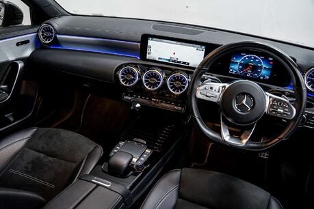 Mercedes-Benz A Class 1.3 A200 AMG Line Edition (Executive) Hatchback 5dr Petrol 7G-DCT Euro 6 (s 31