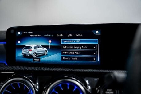 Mercedes-Benz A Class 1.3 A200 AMG Line Edition (Executive) Hatchback 5dr Petrol 7G-DCT Euro 6 (s 36