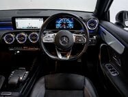 Mercedes-Benz A Class 1.3 A200 AMG Line Edition (Executive) Hatchback 5dr Petrol 7G-DCT Euro 6 (s 29