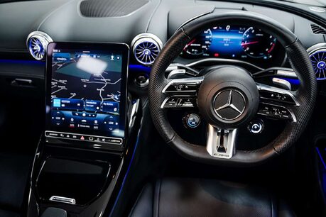 Mercedes-Benz SL Series 2.0 SL43 MHEV AMG (Premium) Convertible 2dr Petrol Hybrid SpdS MCT Euro 6 ( 28