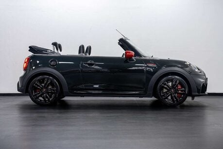 Mini Convertible 2.0 John Cooper Works Convertible 2dr Petrol Steptronic Euro 6 (s/s) (231 p 15