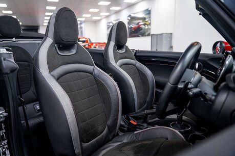 Mini Convertible 2.0 John Cooper Works Convertible 2dr Petrol Steptronic Euro 6 (s/s) (231 p 3