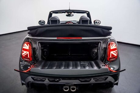 Mini Convertible 2.0 John Cooper Works Convertible 2dr Petrol Steptronic Euro 6 (s/s) (231 p 19