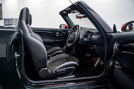 Mini Convertible 2.0 John Cooper Works Convertible 2dr Petrol Steptronic Euro 6 (s/s) (231 p 23