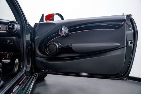 Mini Convertible 2.0 John Cooper Works Convertible 2dr Petrol Steptronic Euro 6 (s/s) (231 p 21