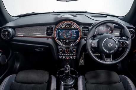 Mini Convertible 2.0 John Cooper Works Convertible 2dr Petrol Steptronic Euro 6 (s/s) (231 p 27