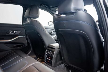 BMW 3 Series 2.0 330e 12kWh M Sport Saloon 4dr Petrol Plug-in Hybrid Auto xDrive Euro 6 23