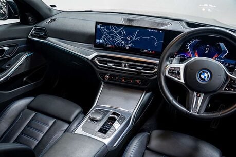 BMW 3 Series 2.0 330e 12kWh M Sport Saloon 4dr Petrol Plug-in Hybrid Auto xDrive Euro 6 34
