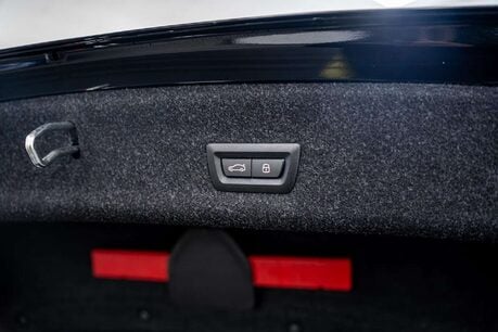 BMW 3 Series 2.0 330e 12kWh M Sport Saloon 4dr Petrol Plug-in Hybrid Auto xDrive Euro 6 20