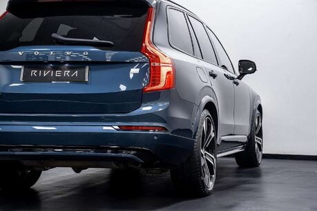 Volvo XC90 2.0h T8 Recharge 18.8kWh Ultimate Dark SUV 5dr Petrol Plug-in Hybrid Auto 4 10