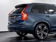 Volvo XC90 2.0h T8 Recharge 18.8kWh Ultimate Dark SUV 5dr Petrol Plug-in Hybrid Auto 4 17