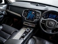 Volvo XC90 2.0h T8 Recharge 18.8kWh Ultimate Dark SUV 5dr Petrol Plug-in Hybrid Auto 4 33